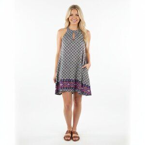 Caramela size medium geometric trapeze dress